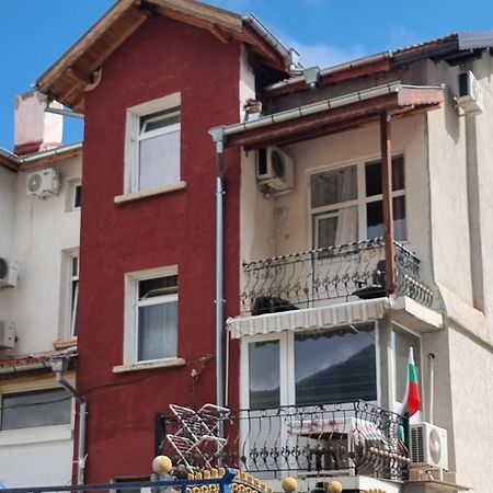 Old Style Hotel Vratsa Bagian luar foto