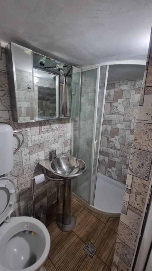 Old Style Hotel Vratsa Bagian luar foto