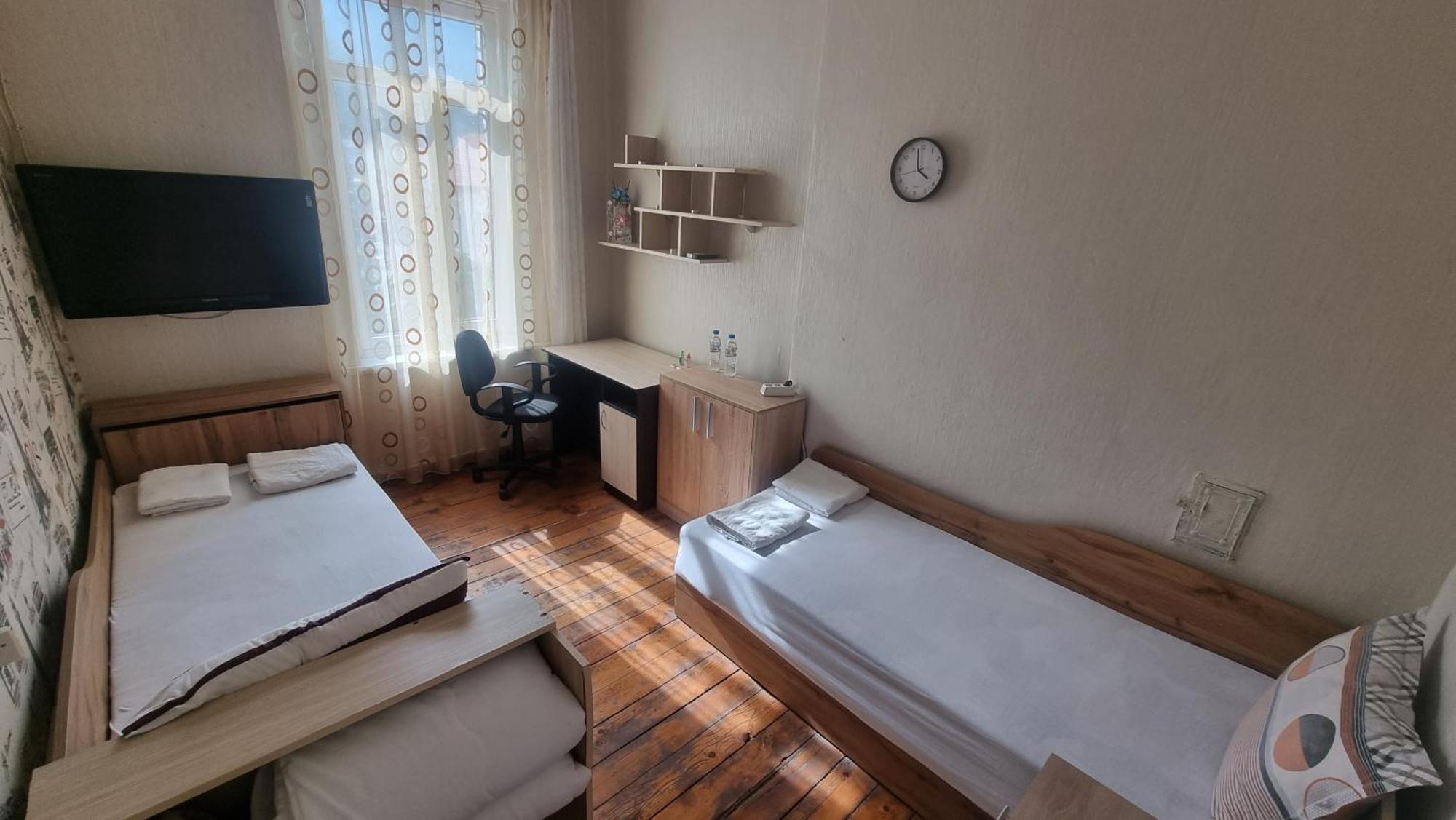 Old Style Hotel Vratsa Bagian luar foto