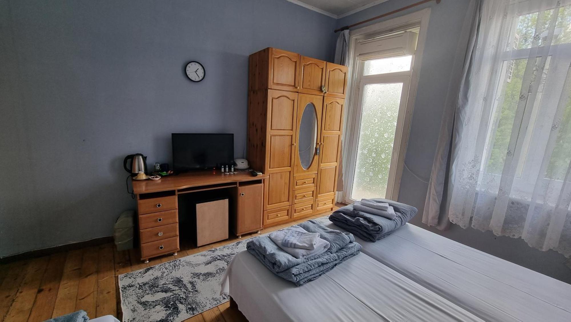 Old Style Hotel Vratsa Bagian luar foto